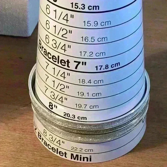 Silver Tone Bangle Set of 3 Sparkly 8 inches - Picture 3 of 3